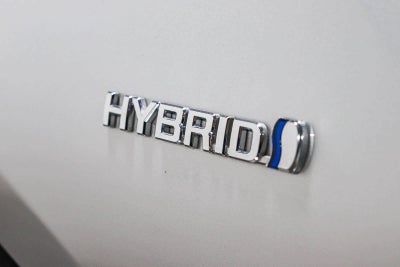 2022 Toyota Prius LE