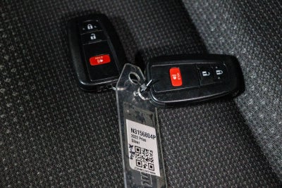 2022 Toyota Prius LE