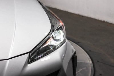 2022 Toyota Prius LE