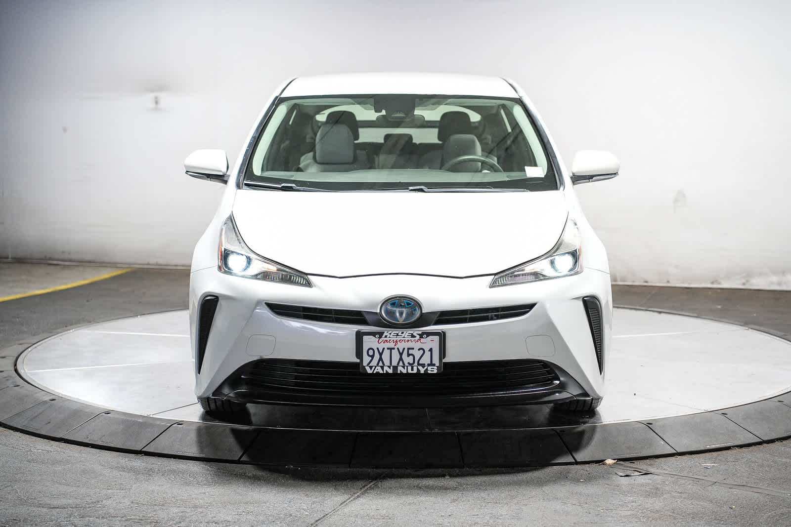 2019 Toyota Prius L Eco
