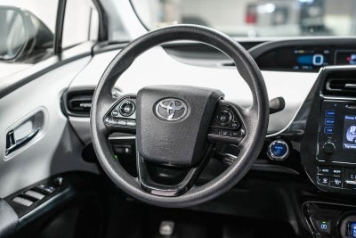 2019 Toyota Prius L Eco