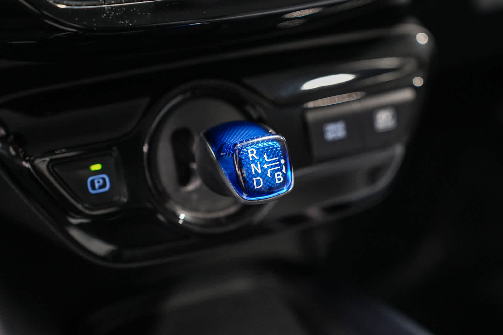 2019 Toyota Prius L Eco