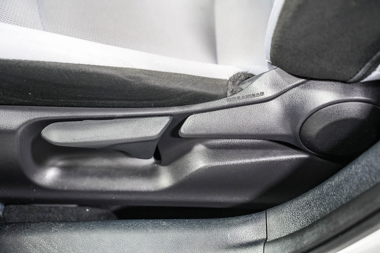 2019 Toyota Prius L Eco