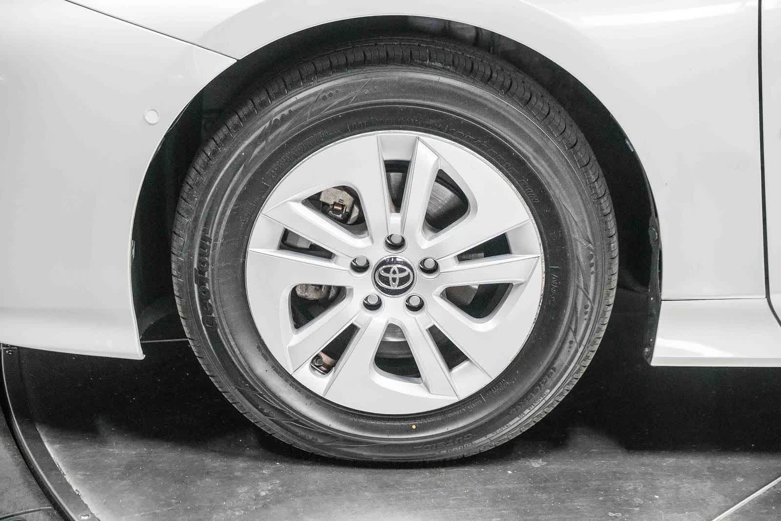 2017 Toyota Prius Two