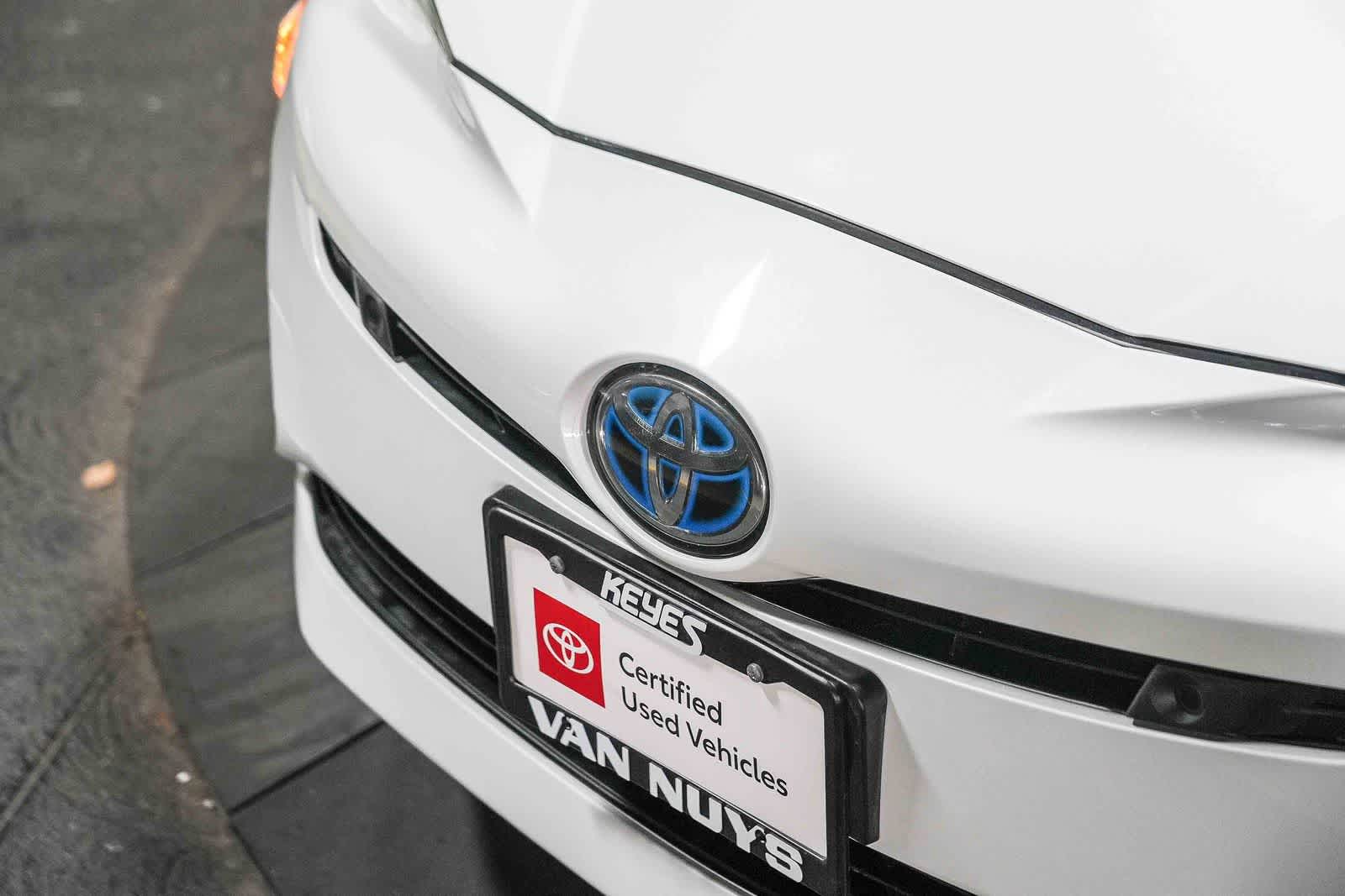 2017 Toyota Prius Two