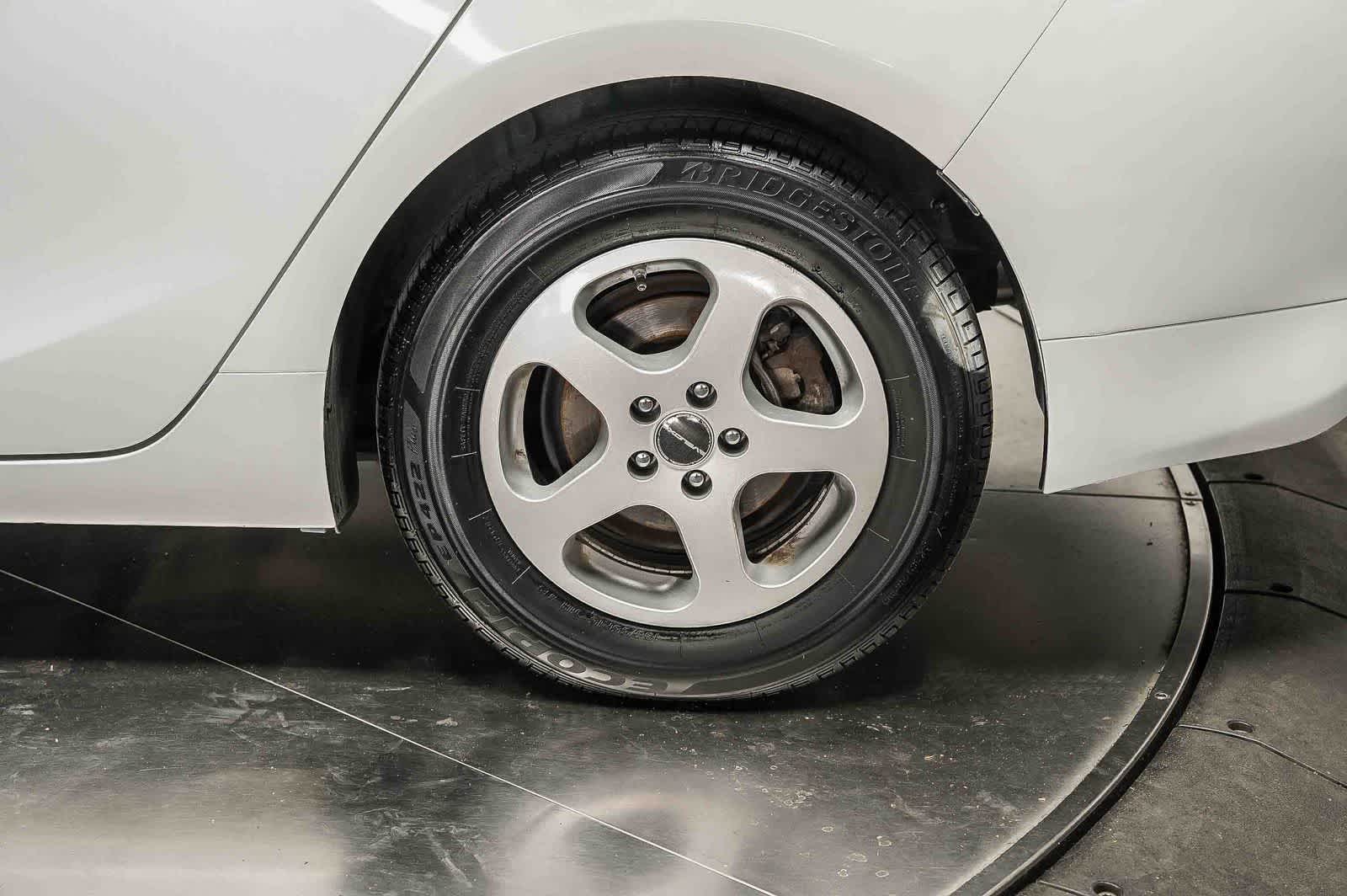 2016 Toyota Prius Two