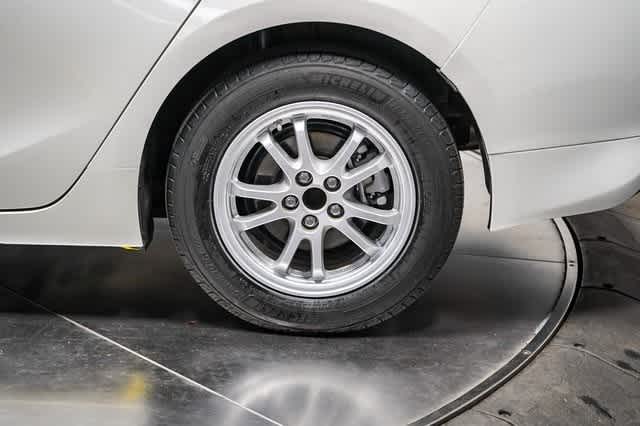 2016 Toyota Prius Two