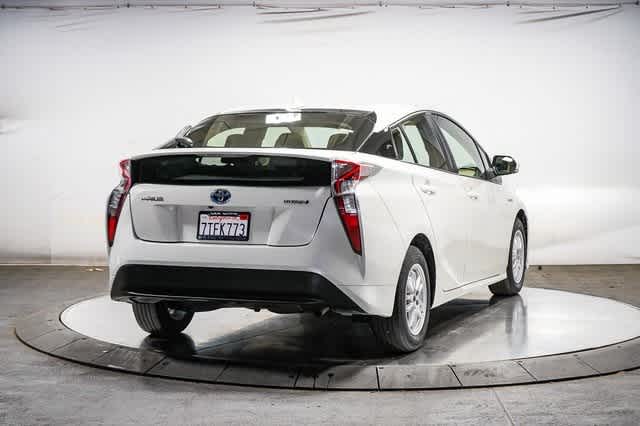2016 Toyota Prius Two