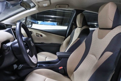 2018 Toyota Prius Two