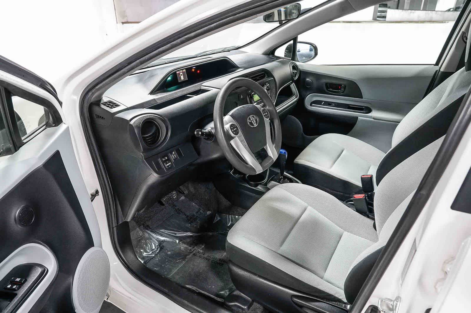 2013 Toyota Prius c One