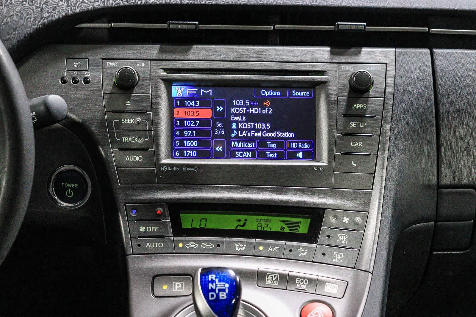 2015 Toyota Prius Three