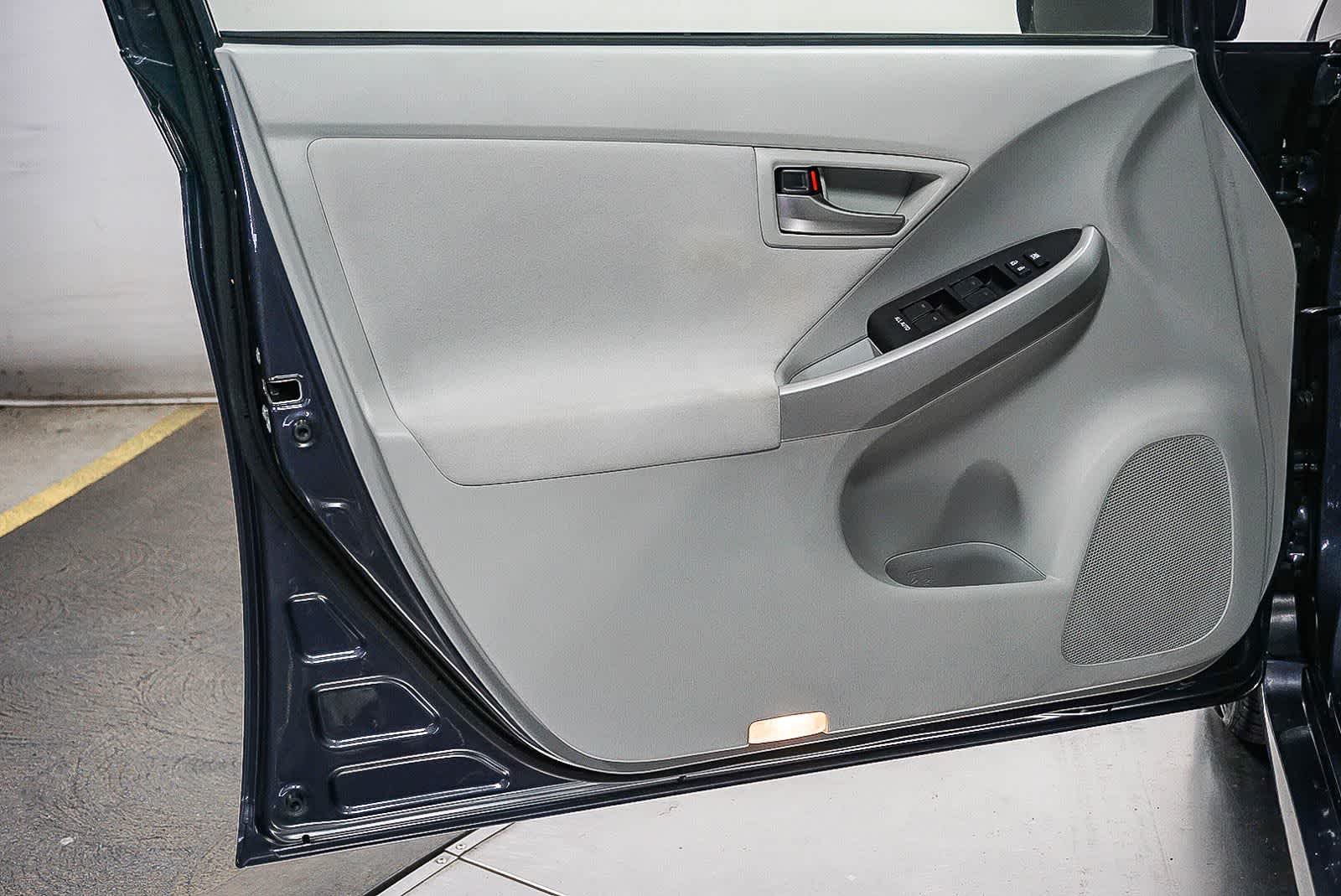 2013 Toyota Prius Three