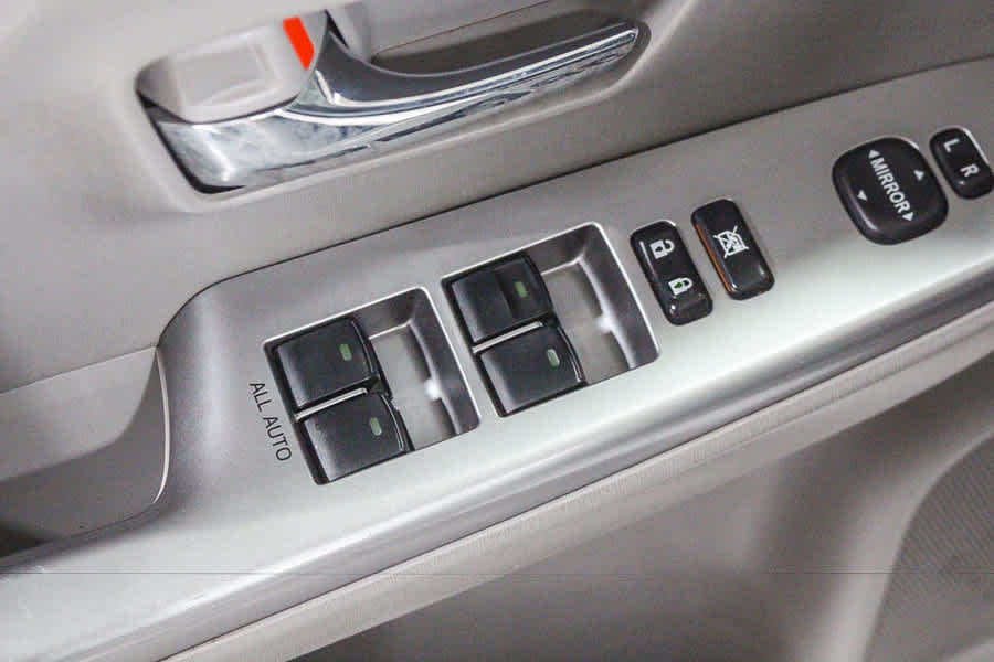 2016 Toyota Prius V Two