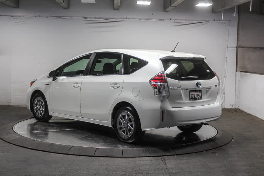 2016 Toyota Prius V Two