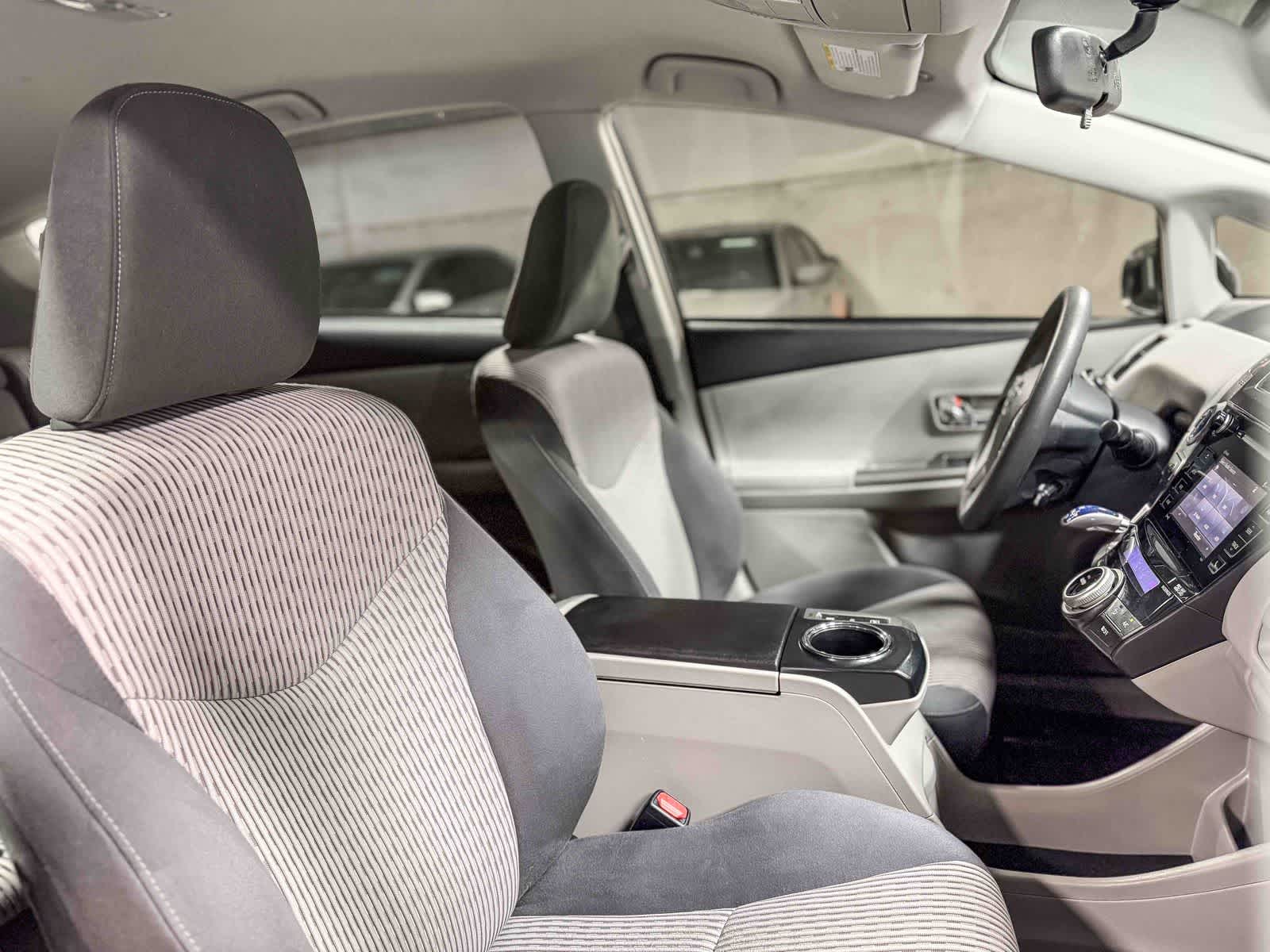 2016 Toyota Prius V Three