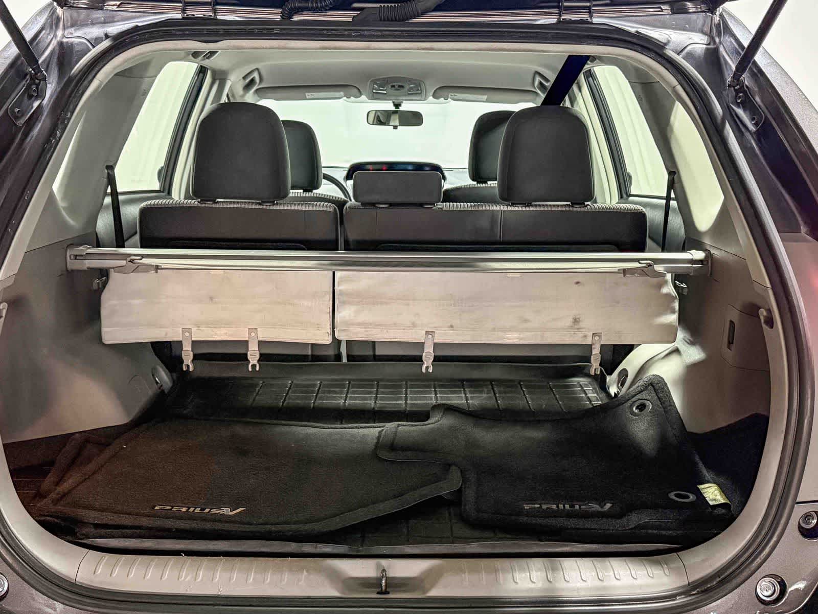 2016 Toyota Prius V Three