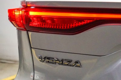 2022 Toyota Venza LE