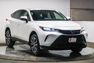 2022 Toyota Venza LE