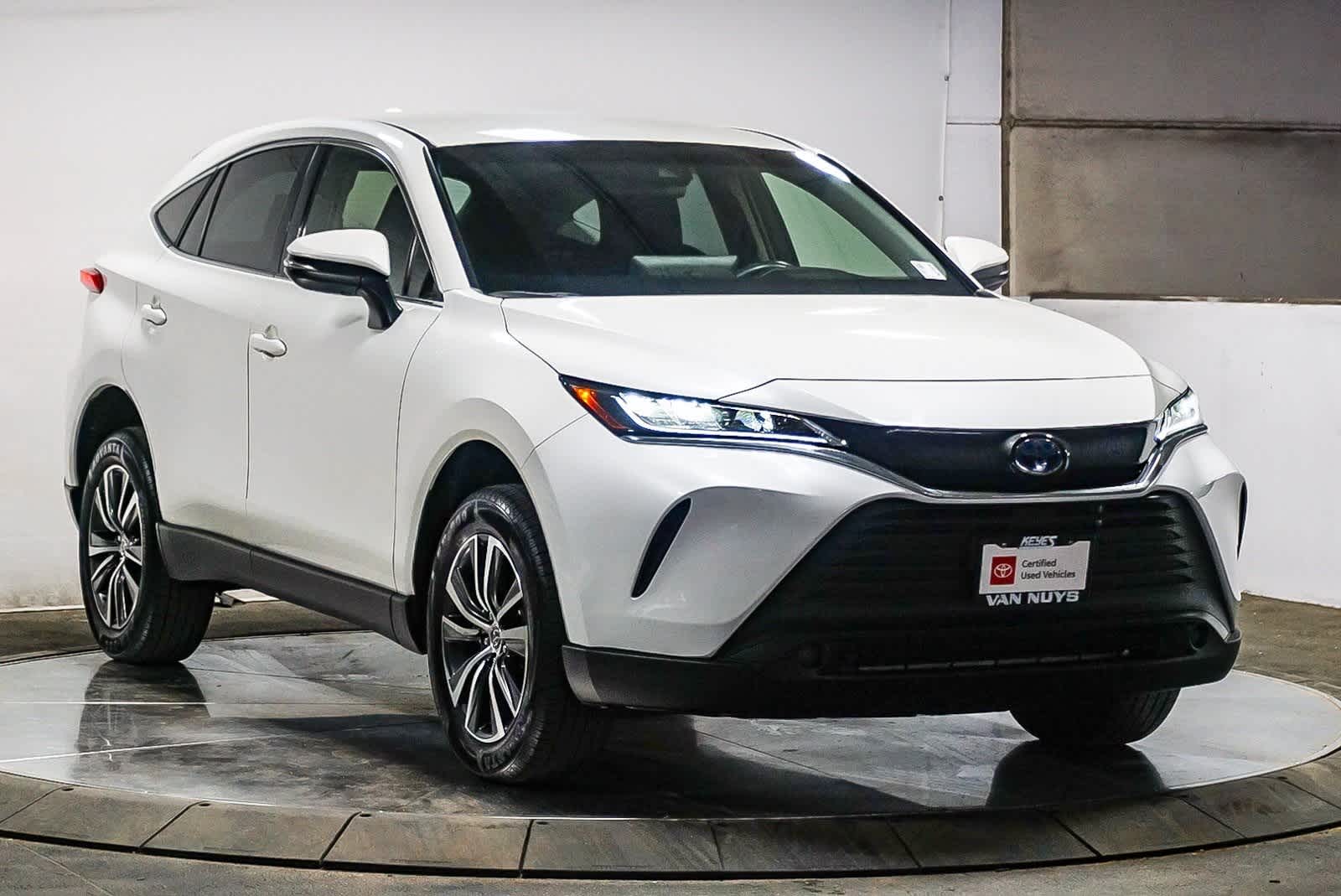 2022 Toyota Venza LE