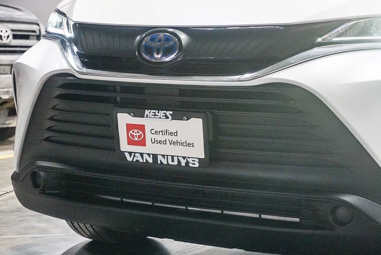 2022 Toyota Venza LE