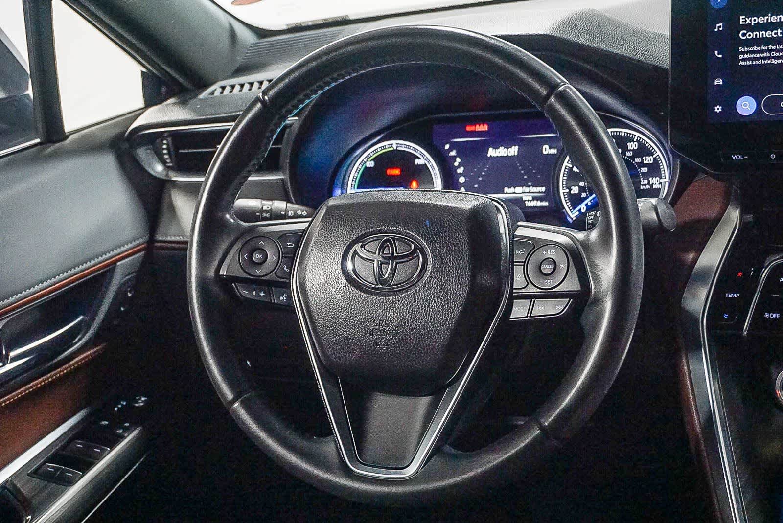 2023 Toyota Venza XLE