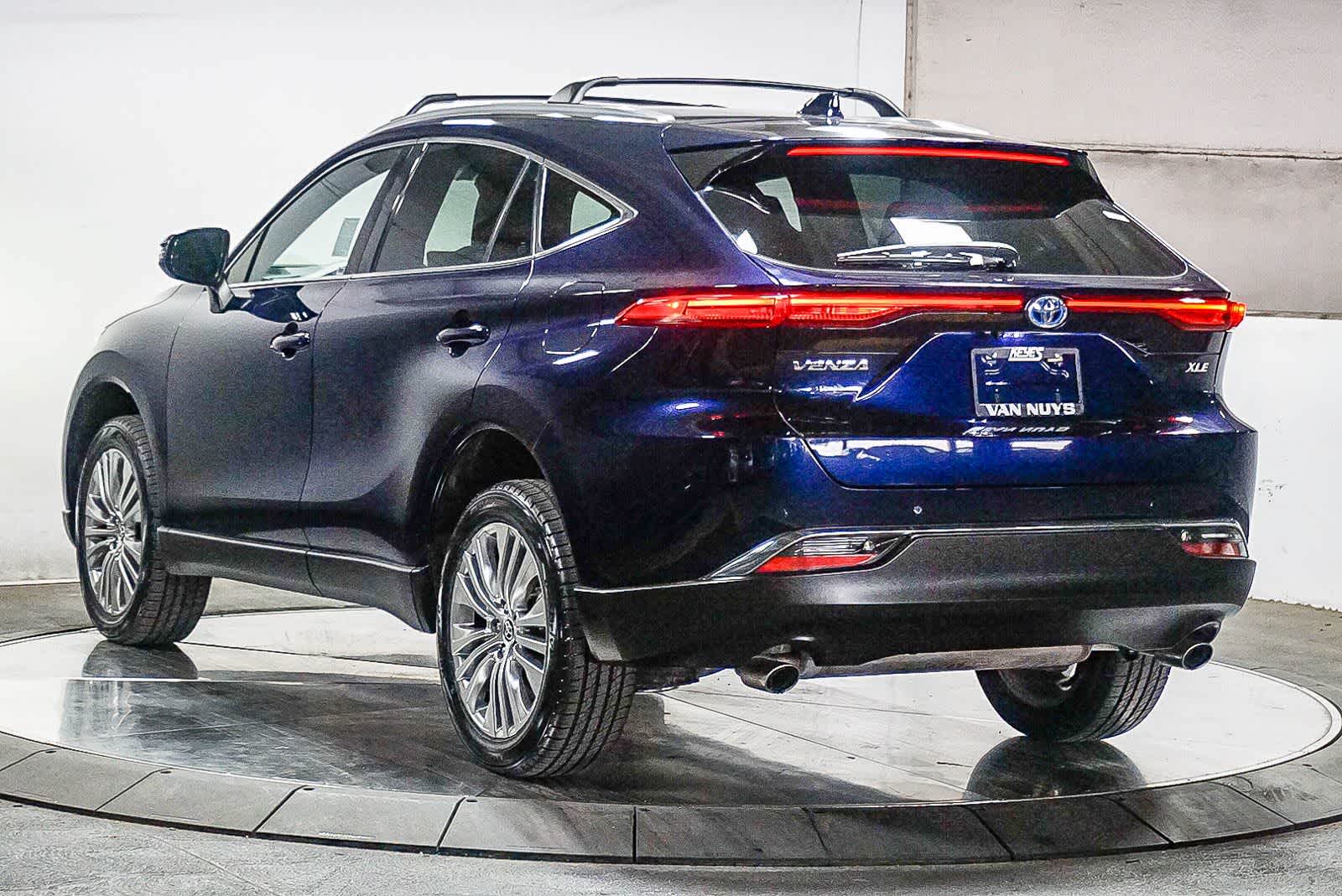 2023 Toyota Venza XLE