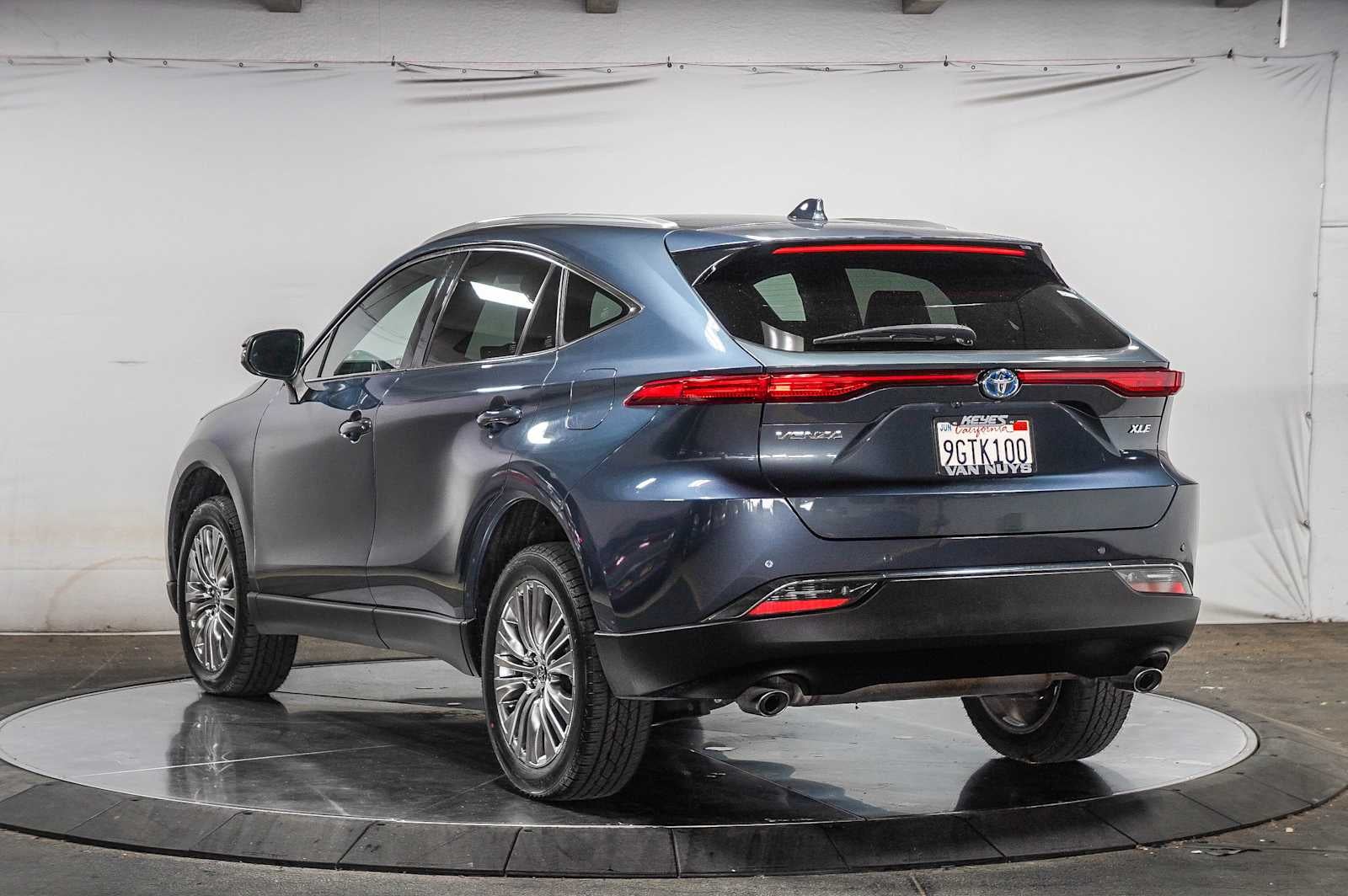 2023 Toyota Venza XLE