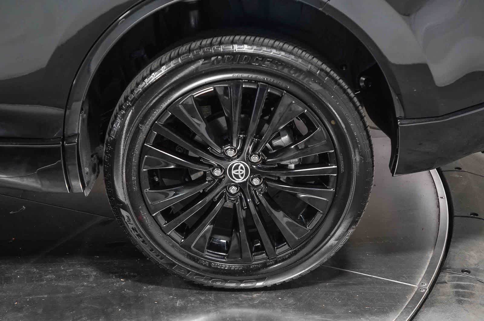 2024 Toyota Venza Nightshade