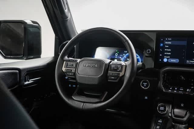 2026 Toyota Land Cruiser 4WD (Natl)