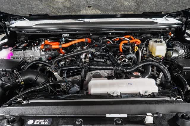 2026 Toyota Land Cruiser 4WD (Natl)