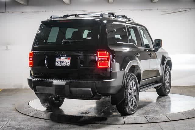 2026 Toyota Land Cruiser 4WD (Natl)