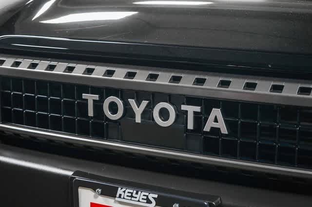 2026 Toyota Land Cruiser 4WD (Natl)