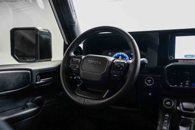 2025 Toyota Land Cruiser 4WD (Natl)