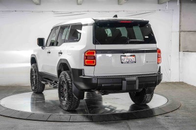 2025 Toyota Land Cruiser 4WD (Natl)