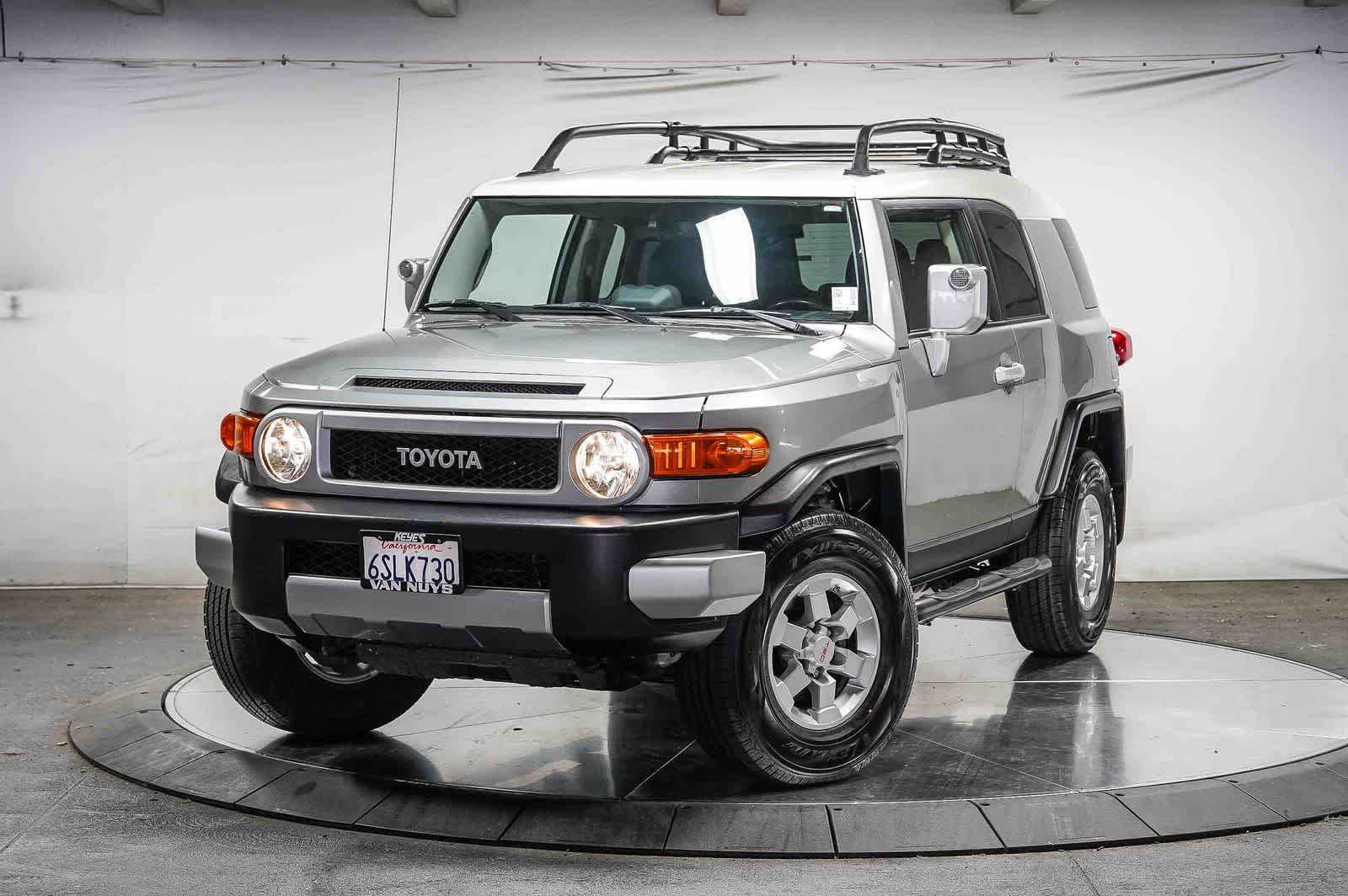 2011 Toyota FJ Cruiser 4WD 4dr Auto (Natl)