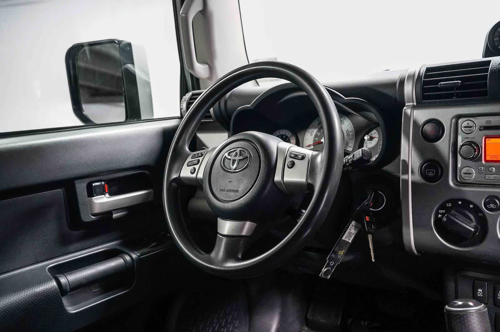 2011 Toyota FJ Cruiser 4WD 4dr Auto (Natl)
