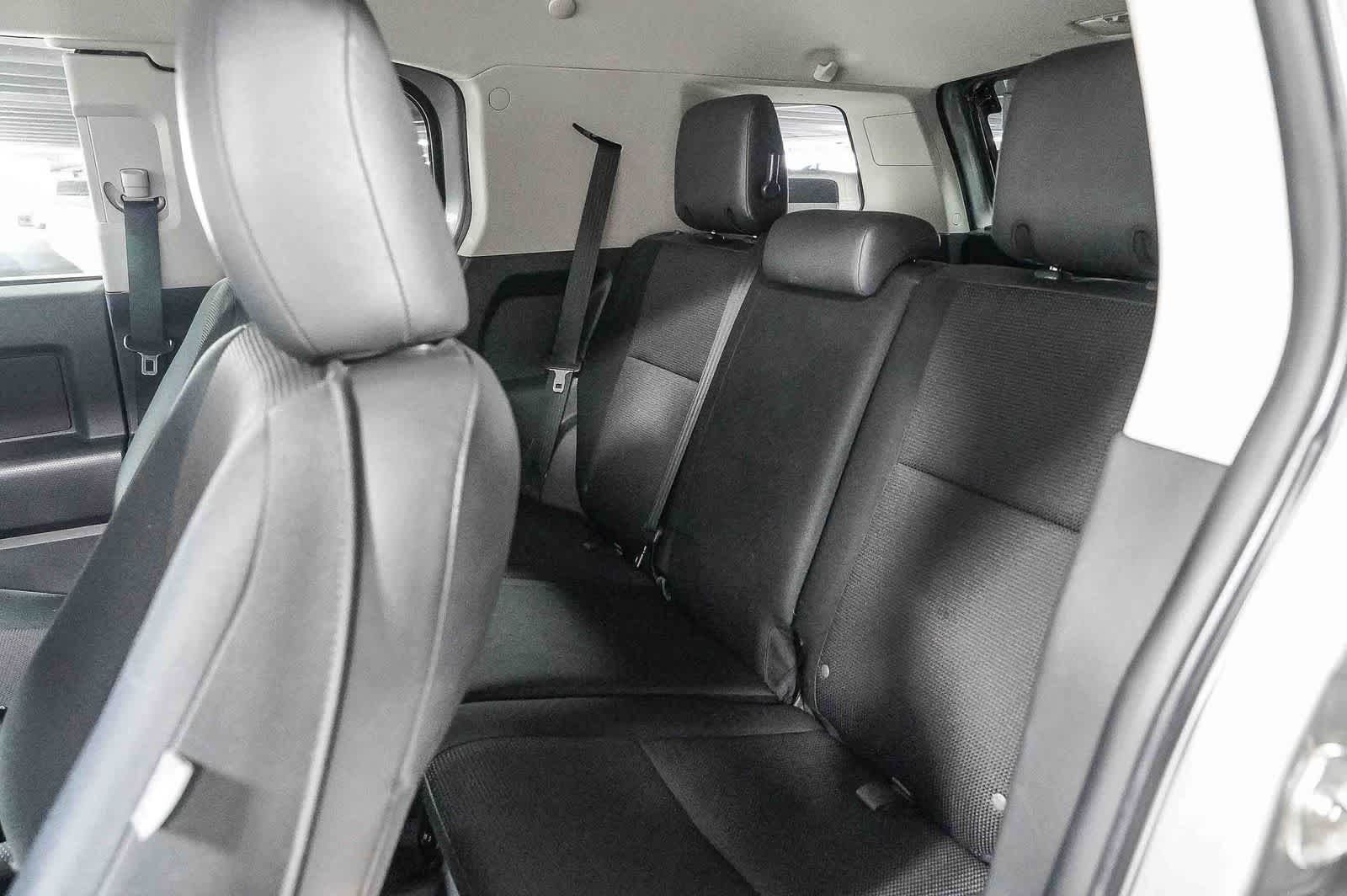 2011 Toyota FJ Cruiser 4WD 4dr Auto (Natl)