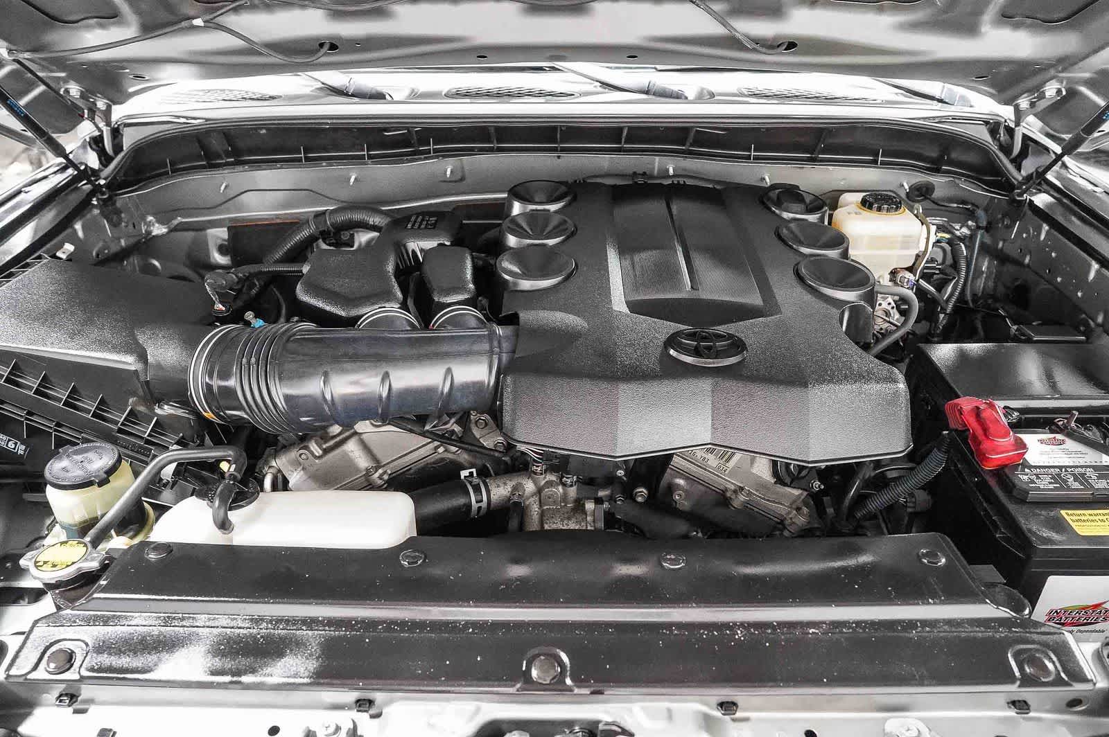 2011 Toyota FJ Cruiser 4WD 4dr Auto (Natl)