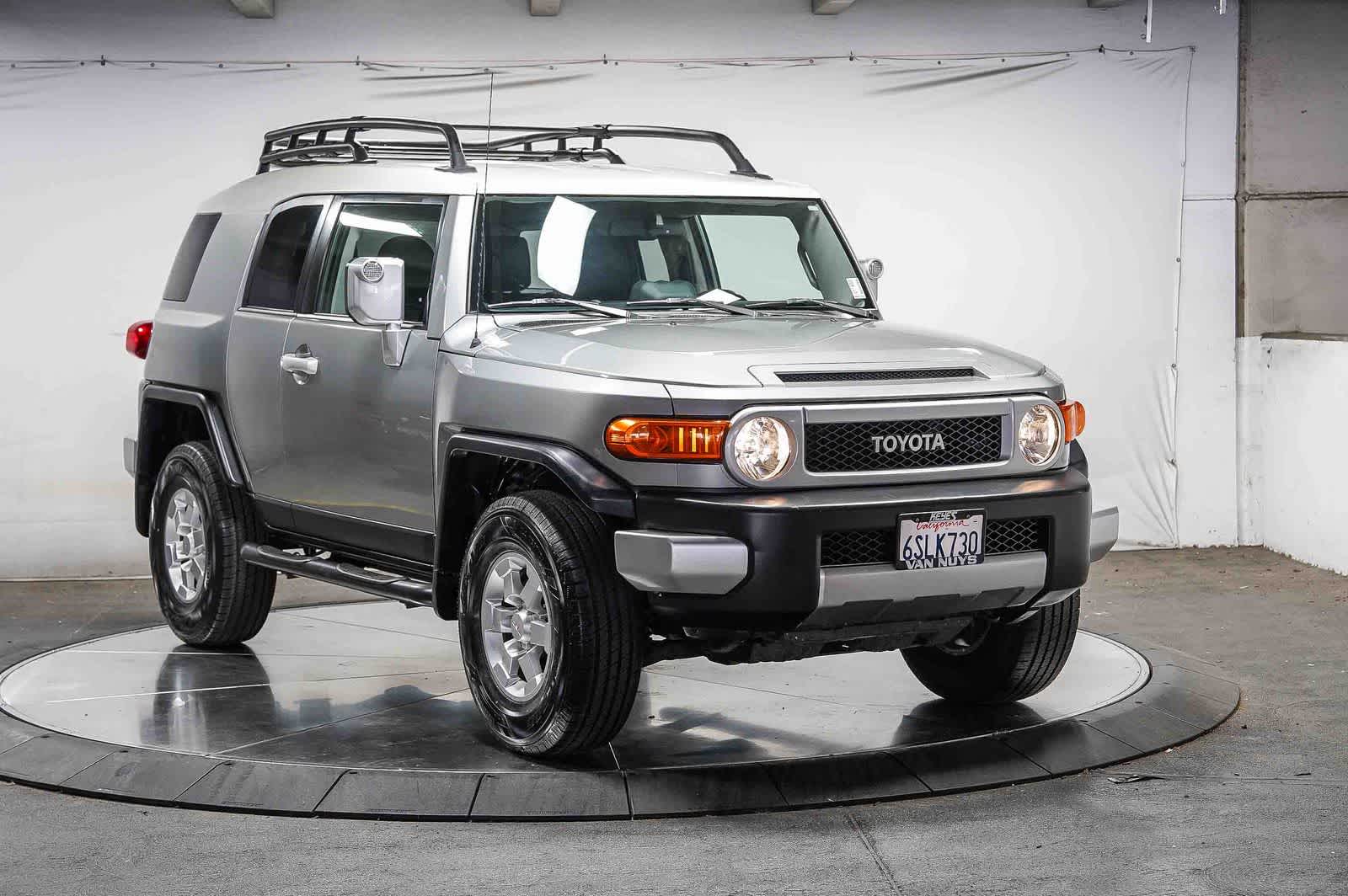 2011 Toyota FJ Cruiser 4WD 4dr Auto (Natl)