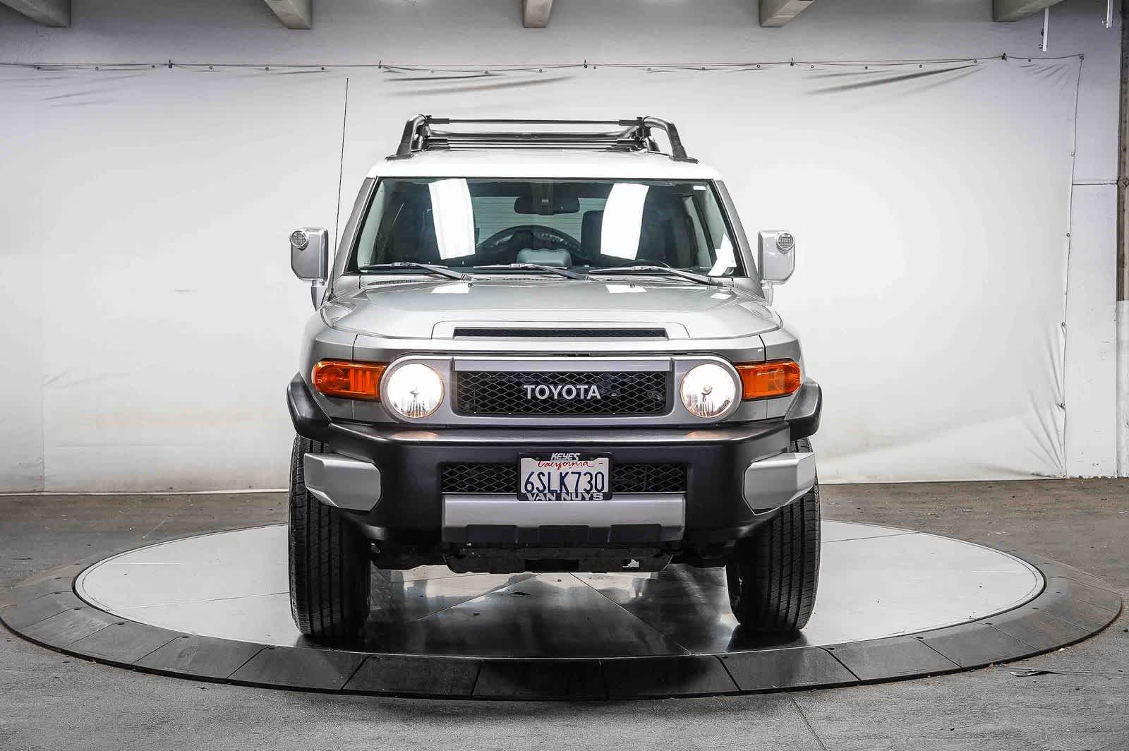 2011 Toyota FJ Cruiser 4WD 4dr Auto (Natl)