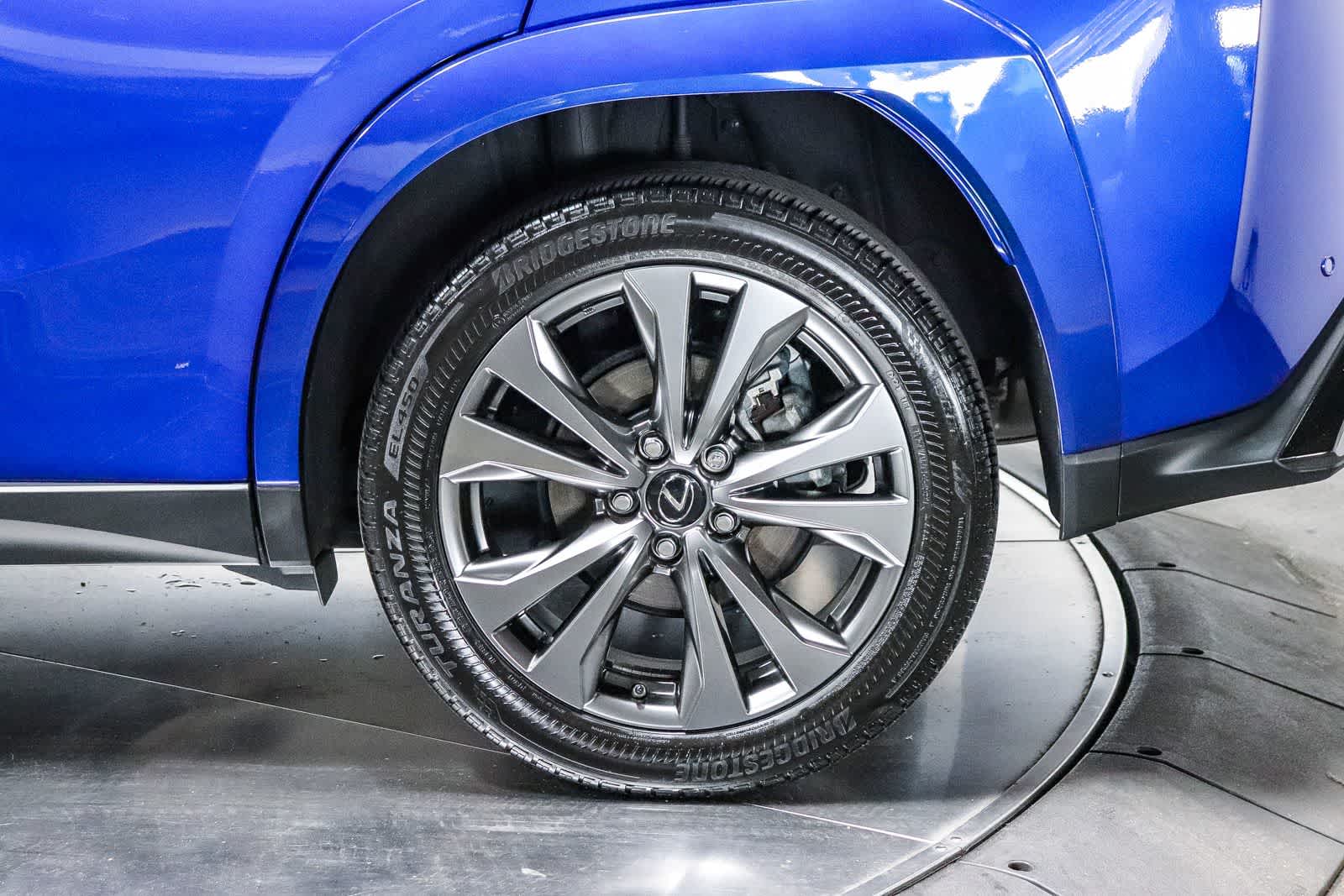 2023 Lexus UX 250h F SPORT Design