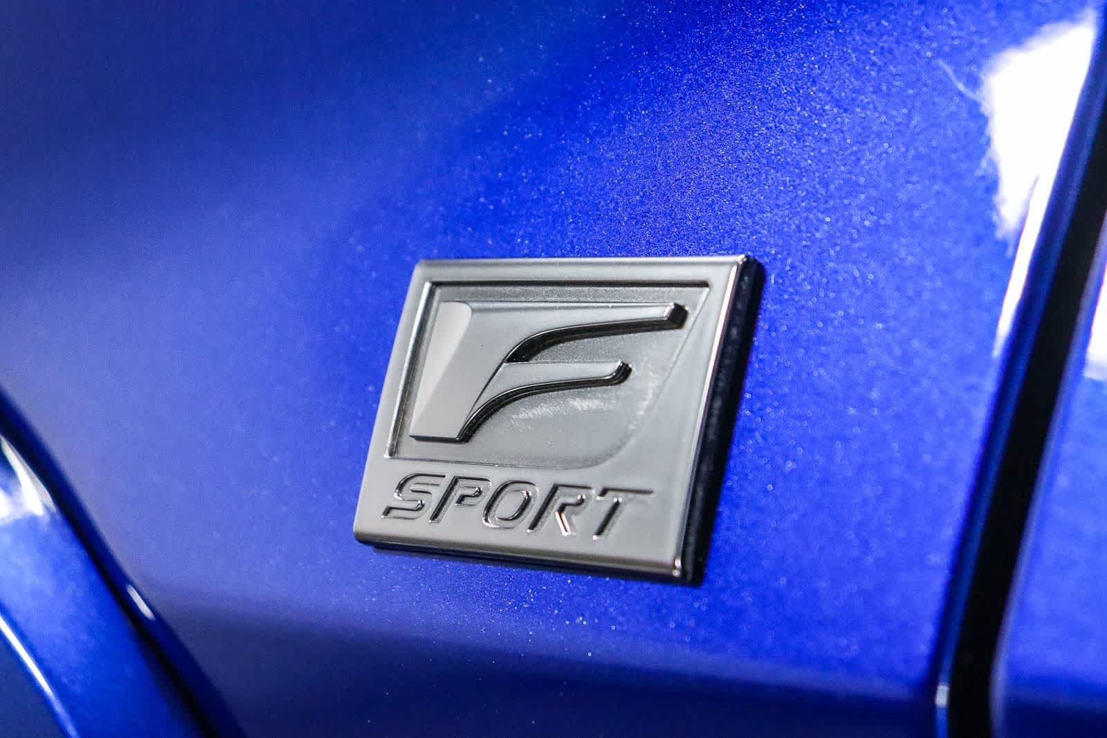 2023 Lexus UX 250h F SPORT Design