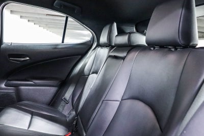 2023 Lexus UX 250h F SPORT Design