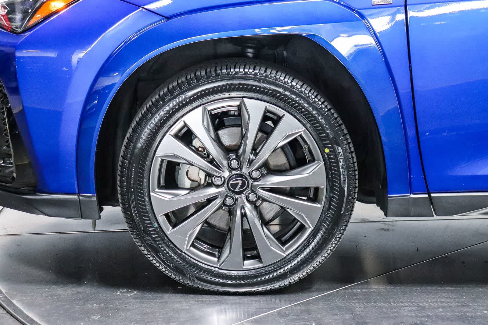 2023 Lexus UX 250h F SPORT Design