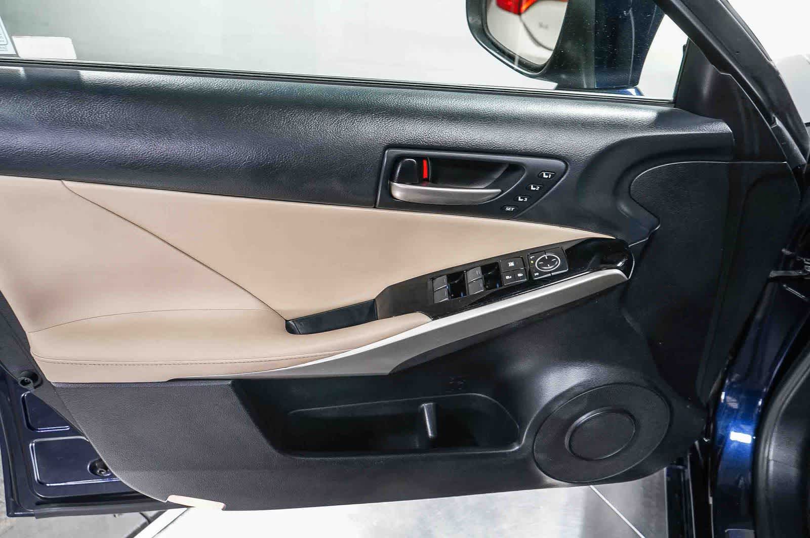 2019 Lexus IS IS 300