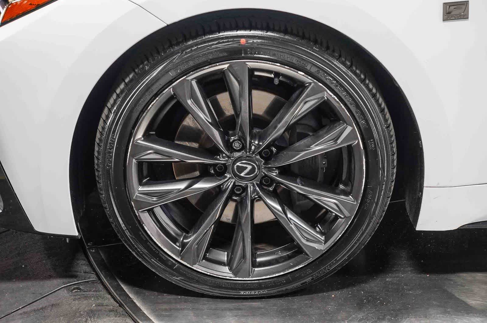 2024 Lexus IS 300 F SPORT Design