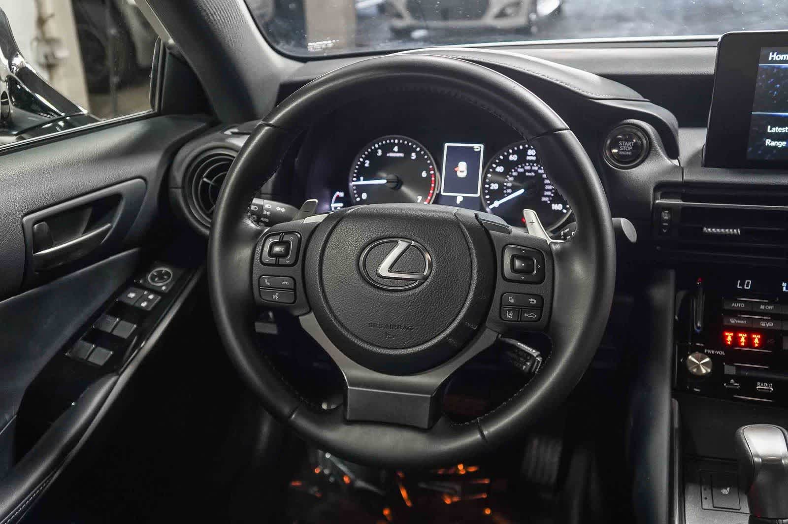2024 Lexus IS 300 F SPORT Design