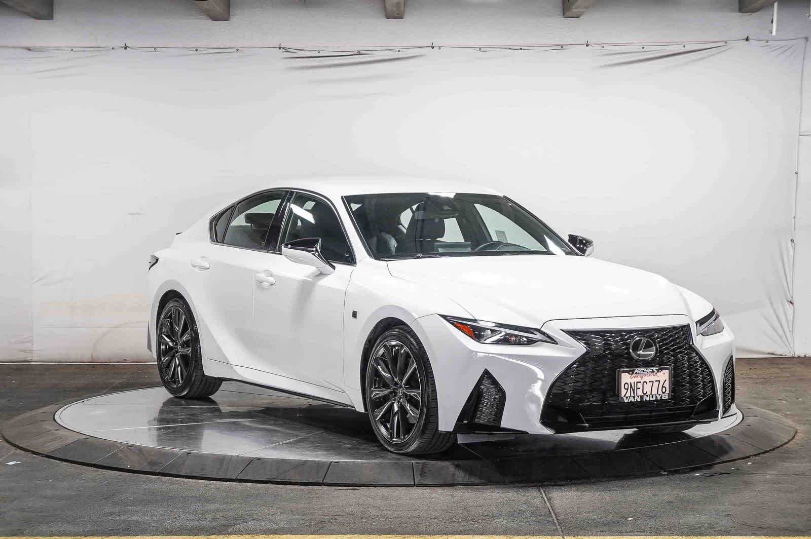 2024 Lexus IS 300 F SPORT Design