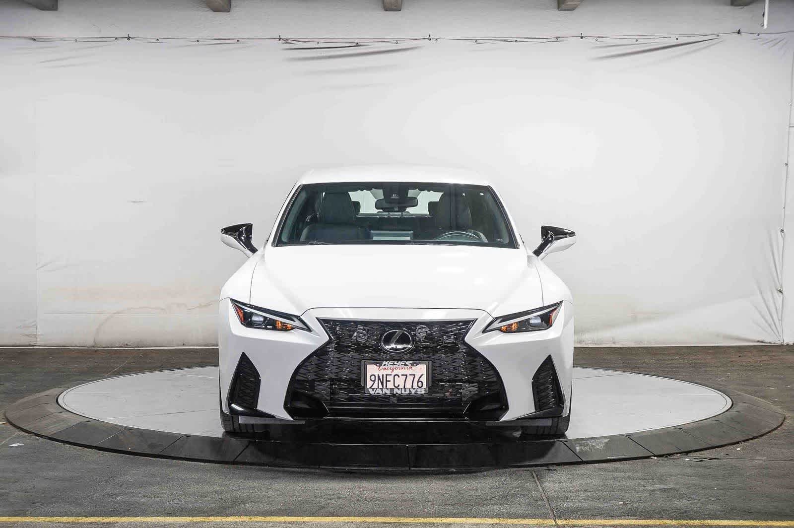 2024 Lexus IS 300 F SPORT Design