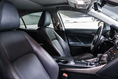 2019 Lexus IS IS 300